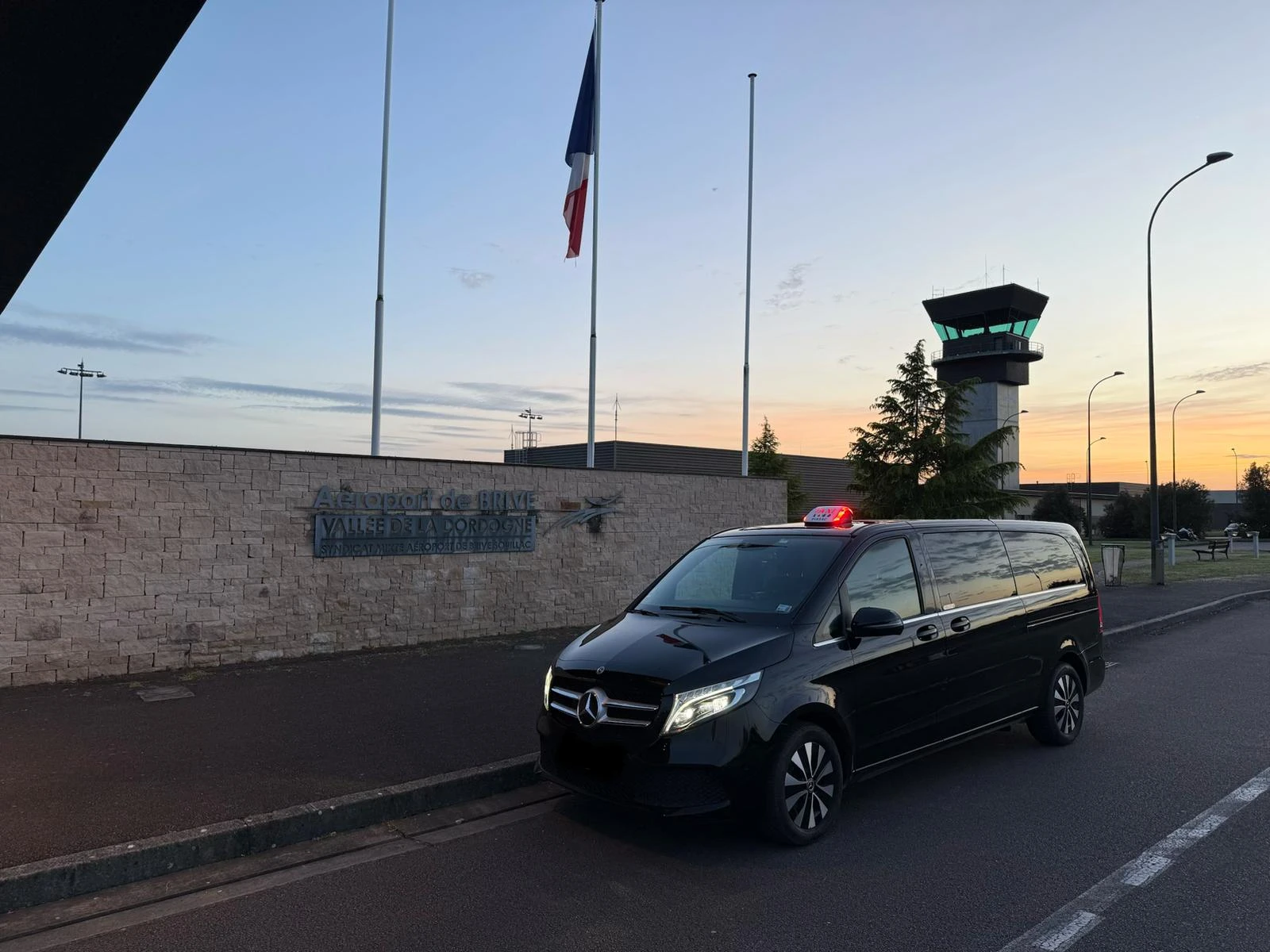 Taxi aeroport de brive.jpeg